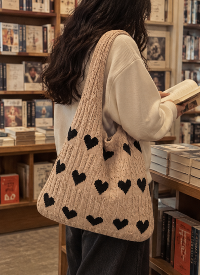 The Loom bag by Saeeki