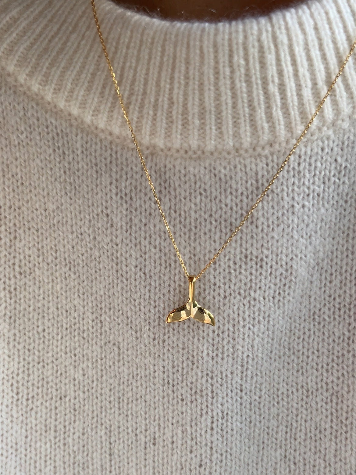 The Tide Everyday Pendant