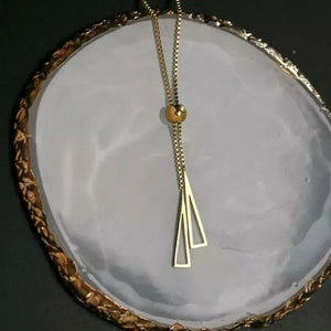 The Elara Drop Everyday Necklace